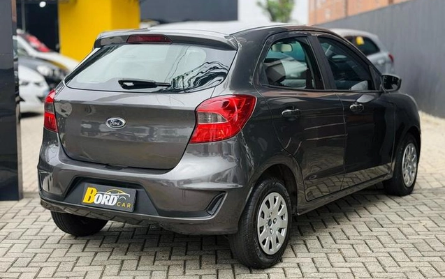 imagem-https://www.socarrao.com.br/sc-vehicle-images-prod/4102671/1790290678671-7961479_3_B_40c1c16d6d.jpeg