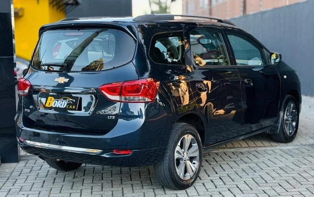 imagem-https://www.socarrao.com.br/sc-vehicle-images-prod/4102680/1790290683524-8082044_5_B_0c2019c0bd.jpeg