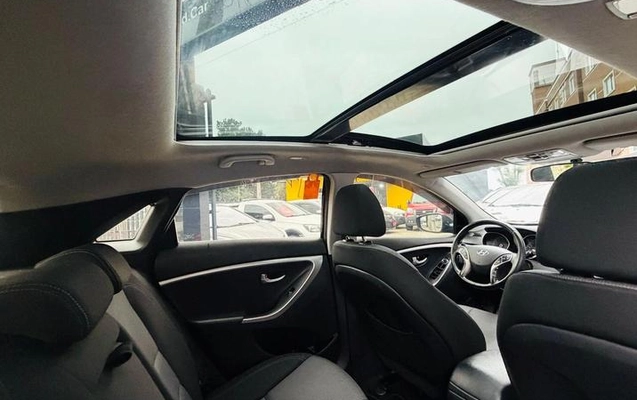 imagem-https://www.socarrao.com.br/sc-vehicle-images-prod/4102681/1790290684249-8102373_0_B_382ccd0481.jpeg
