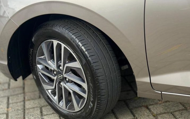 imagem-https://www.socarrao.com.br/sc-vehicle-images-prod/4102686/1790290719228-8339382_1_B_f1e7fdc137.jpeg