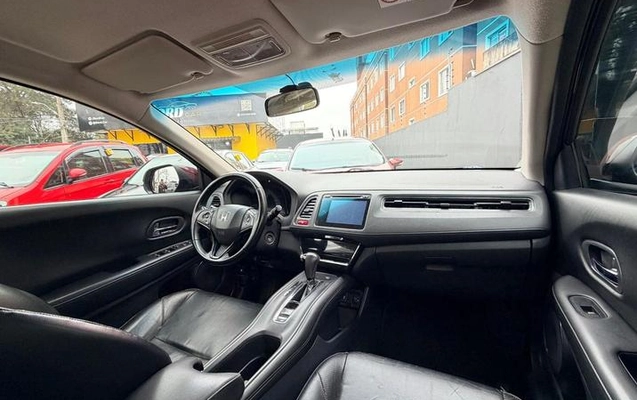 imagem-https://www.socarrao.com.br/sc-vehicle-images-prod/4102690/1790290690561-8345722_6_B_e83ed99ef1.jpeg