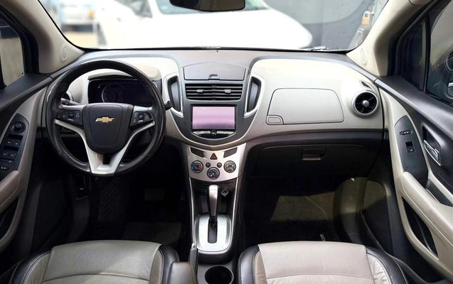 imagem-https://www.socarrao.com.br/sc-vehicle-images-prod/4102714/1790290698866-8454774_0_B_bc181d228c.jpeg