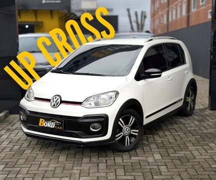 Volkswagen Up! 2019 Branco — foto 1 de 3