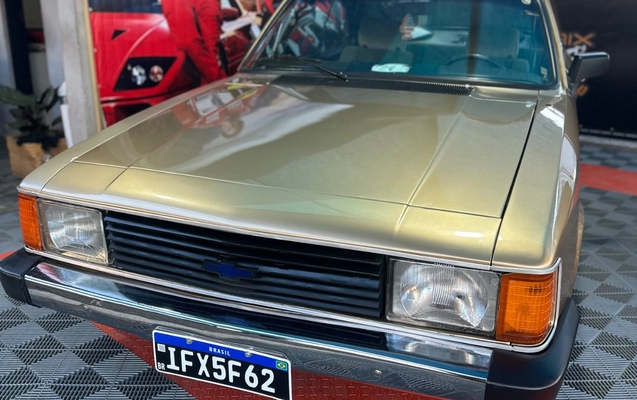 imagem-https://www.socarrao.com.br/sc-vehicle-images-prod/4103286/1790292374371-SU1HXzkwNTIuanBlZw.jpeg