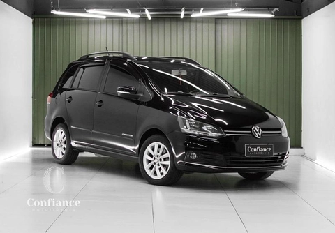 Volkswagen SpaceFox 2015 Preto — foto 1 de 3