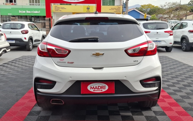 imagem-https://www.socarrao.com.br/sc-vehicle-images-prod/4103701/1790293879922-003_ffd6b3c57999c7489fe2b2dddc966c43.jpg