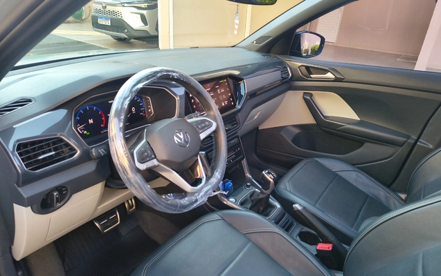 imagem-https://www.socarrao.com.br/sc-vehicle-images-prod/4103722/1791385697221-SU1HXzIwMjYwODIyXzE2Mzc0MDE3MC5qcGc.jpg
