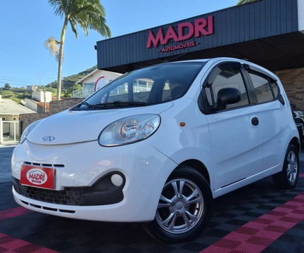 Caoa Chery QQ 2018 Branco — foto 1 de 3