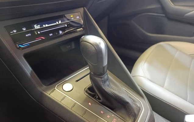 imagem-https://www.socarrao.com.br/sc-vehicle-images-prod/4105219/1790343488692-8511837_17_B_fe2bddb860.jpeg