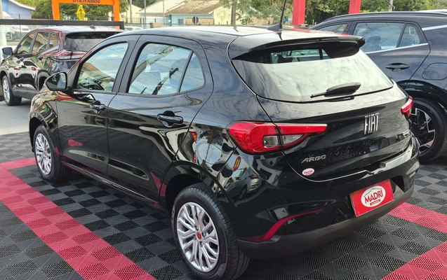 imagem-https://www.socarrao.com.br/sc-vehicle-images-prod/4105842/1790299656791-003_ba8b81c6224ab9ea8a641033bfd617e2.jpg