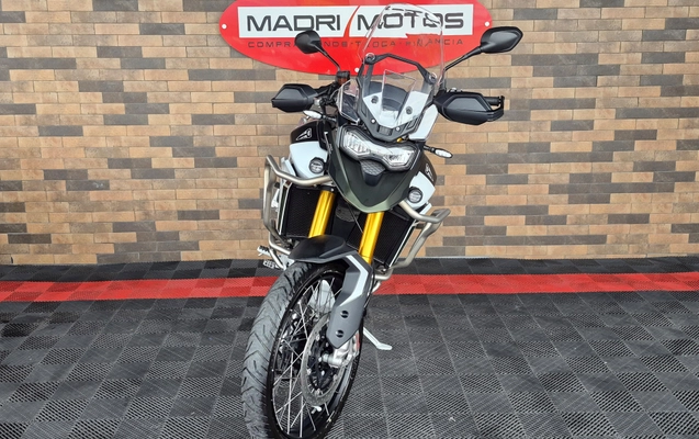imagem-https://www.socarrao.com.br/sc-vehicle-images-prod/4106519/1790301747893-003_71692c5f1f6722d1bb5c563729cd9107.jpg