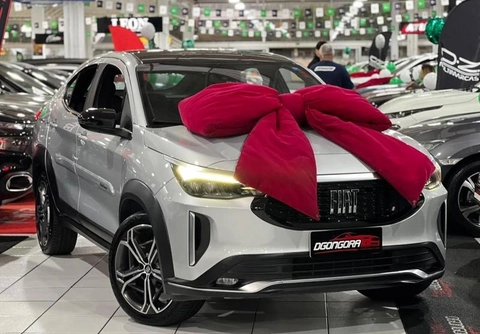 Fiat Fastback 2023 Prata — foto 1 de 3