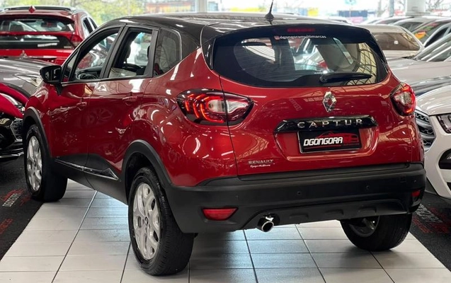 imagem-https://www.socarrao.com.br/sc-vehicle-images-prod/4108484/1790309188660-8489396_14_B_af1f03e8a9.jpeg