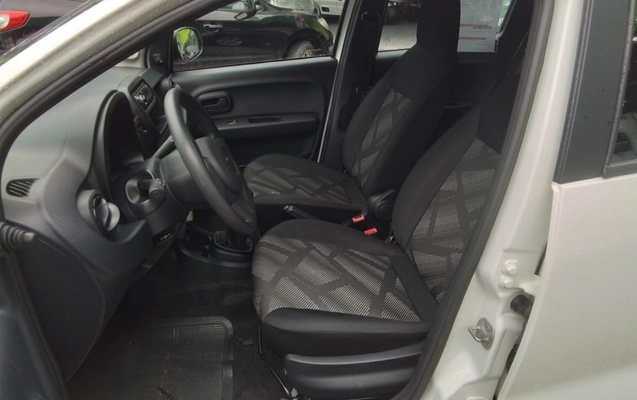 imagem-https://www.socarrao.com.br/sc-vehicle-images-prod/4109375/1790312223335-1_123717.jpg