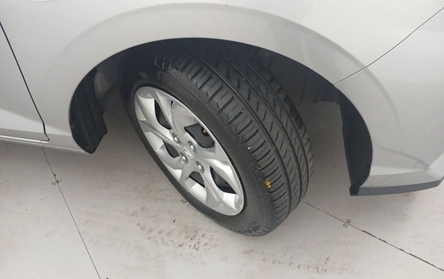 imagem-https://www.socarrao.com.br/sc-vehicle-images-prod/4110789/1790313511637-1_102732.jpg