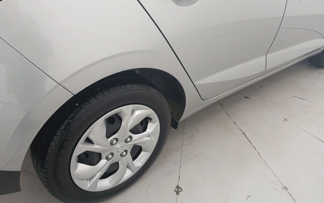 imagem-https://www.socarrao.com.br/sc-vehicle-images-prod/4110789/1790313511638-1_102734.jpg