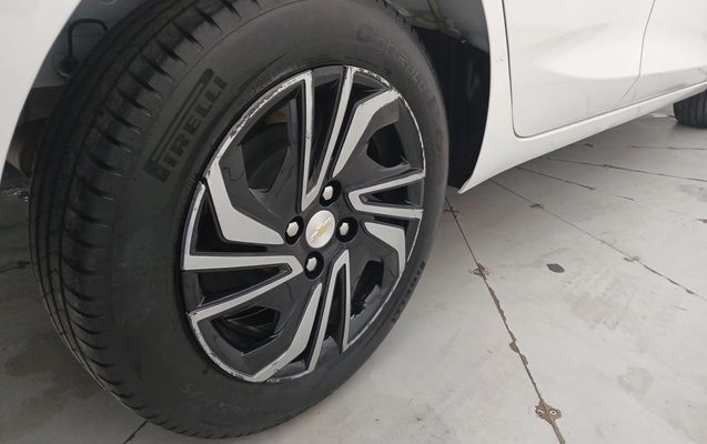 imagem-https://www.socarrao.com.br/sc-vehicle-images-prod/4110999/1790313710815-1_115936.jpg