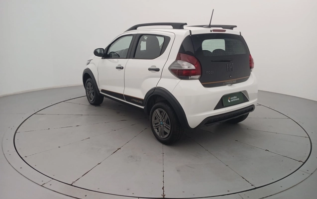 imagem-https://www.socarrao.com.br/sc-vehicle-images-prod/4111018/1790313729709-1_024709.jpg