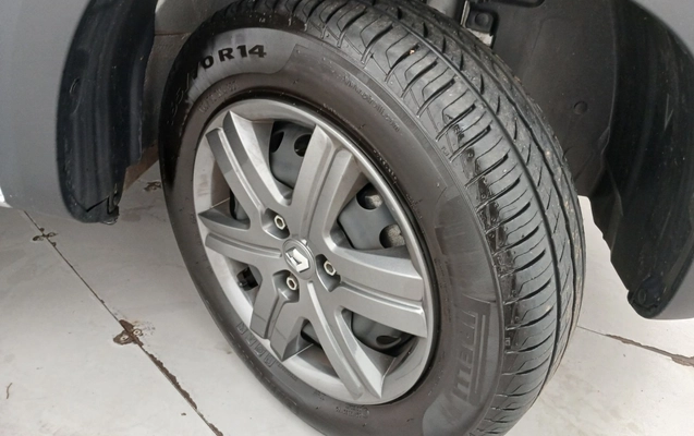 imagem-https://www.socarrao.com.br/sc-vehicle-images-prod/4111372/1790314022475-1_081529.jpg