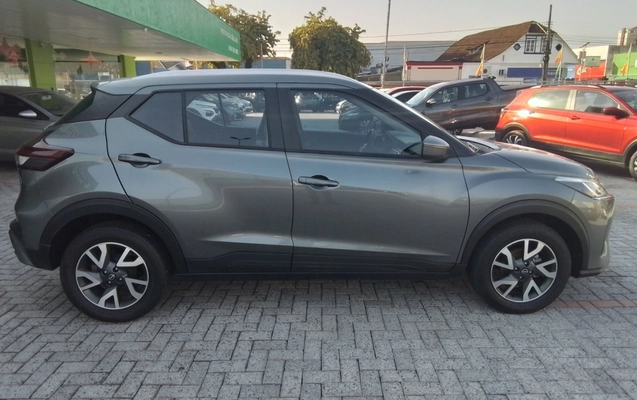 imagem-https://www.socarrao.com.br/sc-vehicle-images-prod/4111616/1790314220921-1_020745.jpg
