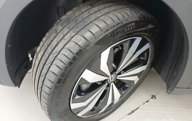 imagem-https://www.socarrao.com.br/sc-vehicle-images-prod/4111805/1790314608566-1_023009.jpg