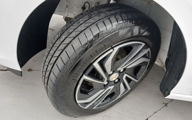 imagem-https://www.socarrao.com.br/sc-vehicle-images-prod/4112252/1790315482856-2_121000.jpg