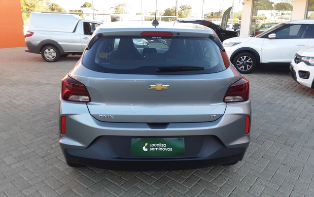 imagem-https://www.socarrao.com.br/sc-vehicle-images-prod/4112509/1790316988702-2_031131.jpg