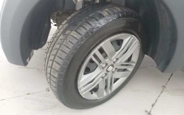 imagem-https://www.socarrao.com.br/sc-vehicle-images-prod/4112626/1790317421040-1_023039.jpg