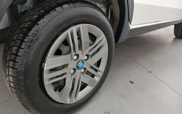 imagem-https://www.socarrao.com.br/sc-vehicle-images-prod/4112723/1790317994747-1_102145.jpg