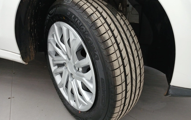 imagem-https://www.socarrao.com.br/sc-vehicle-images-prod/4112745/1790318041540-1_102152.jpg