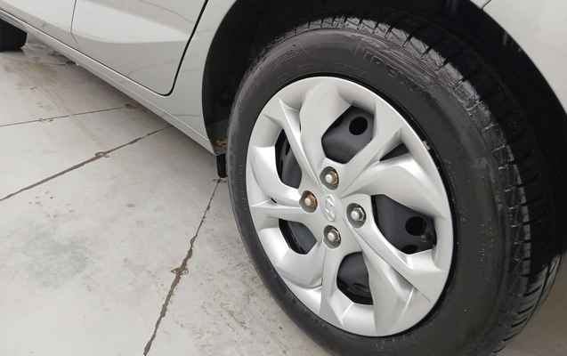 imagem-https://www.socarrao.com.br/sc-vehicle-images-prod/4114194/1790320499575-2_035131.jpg