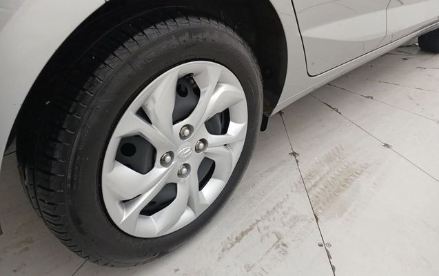 imagem-https://www.socarrao.com.br/sc-vehicle-images-prod/4114194/1790320499577-2_035132.jpg