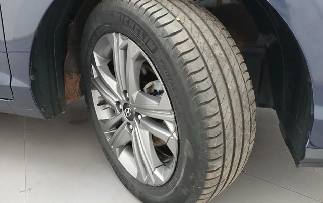 imagem-https://www.socarrao.com.br/sc-vehicle-images-prod/4115113/1790322257131-1_060601.jpg