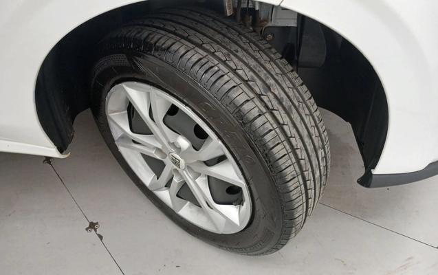 imagem-https://www.socarrao.com.br/sc-vehicle-images-prod/4115115/1790322260447-1_021828.jpg