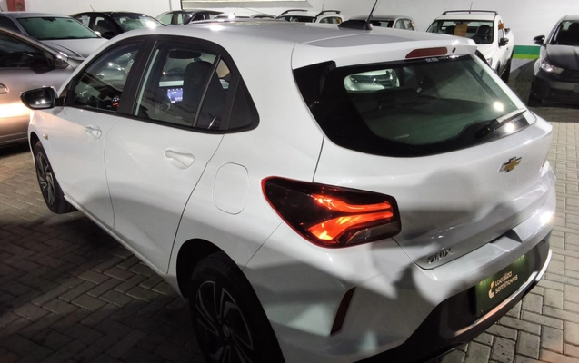 imagem-https://www.socarrao.com.br/sc-vehicle-images-prod/4115415/1790323829570-1_063141.jpg