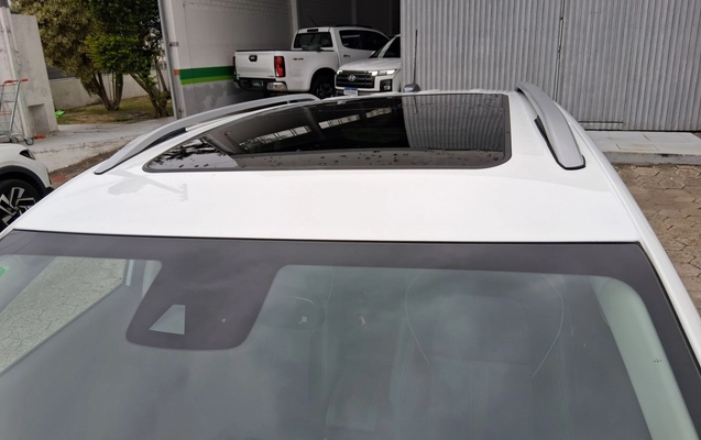 imagem-https://www.socarrao.com.br/sc-vehicle-images-prod/4115709/1790324050878-1_035954.jpg