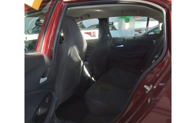 imagem-https://www.socarrao.com.br/sc-vehicle-images-prod/4115765/1790324621830-1_054715.jpg