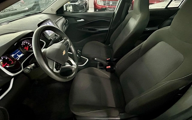 imagem-https://www.socarrao.com.br/sc-vehicle-images-prod/4116029/1790326492070-9dd595900e2a48f68068a1a871cad853_1790326416509.jpg