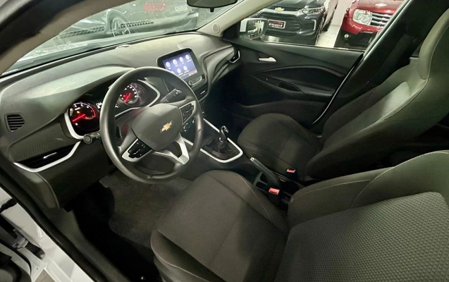 imagem-https://www.socarrao.com.br/sc-vehicle-images-prod/4116029/1790326492072-c68aaae7c3404cda93669977f5c6ab55_1790326416518.jpg