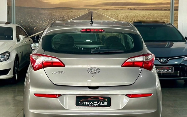 imagem-https://www.socarrao.com.br/sc-vehicle-images-prod/4116095/1790327931761-9804a9491e854be2882fd9c57eda67a7_1790275892558.jpg