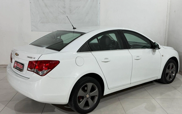 imagem-https://www.socarrao.com.br/sc-vehicle-images-prod/4116238/1790334563915-b99c69ce9cb8425a936fe3dc0796542f_1779909610780.jpg