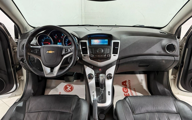 imagem-https://www.socarrao.com.br/sc-vehicle-images-prod/4116238/1790334563919-4f7bdbe755e54d4888cb78b7e0c858b7_1779909615040.jpg