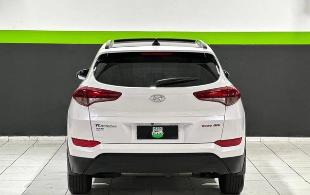 imagem-https://www.socarrao.com.br/sc-vehicle-images-prod/4116278/1790336855095-8364105_13_B_212e7378ff.jpeg