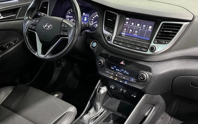 imagem-https://www.socarrao.com.br/sc-vehicle-images-prod/4116278/1790336855110-8364105_18_B_aa9367aca0.jpeg