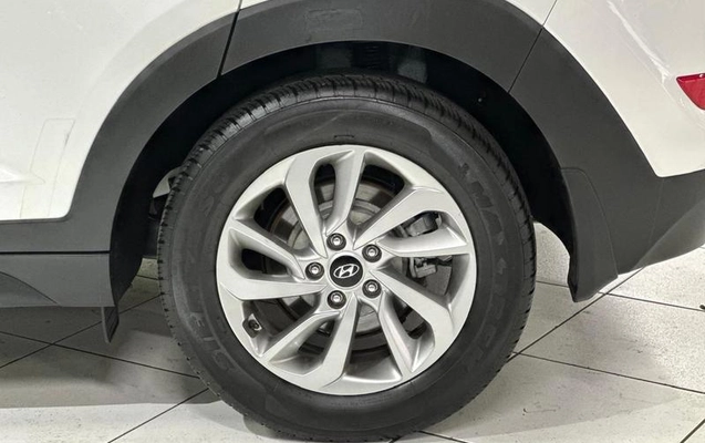 imagem-https://www.socarrao.com.br/sc-vehicle-images-prod/4116278/1790336855124-8364105_11_B_97688d9fca.jpeg