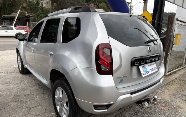 imagem-https://www.socarrao.com.br/sc-vehicle-images-prod/4116303/1790337528185-003_e8f9f3d36172135091ea895c2a61aa64.jpeg