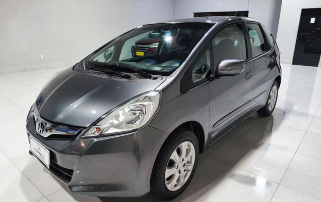 imagem-https://www.socarrao.com.br/sc-vehicle-images-prod/4116305/1790337561880-1233119.jpeg