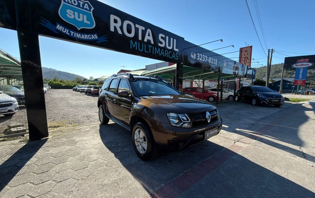 imagem-https://www.socarrao.com.br/sc-vehicle-images-prod/4116309/1790337657725-003_cec854b7bc7f9600996a9eea172e7348.jpeg