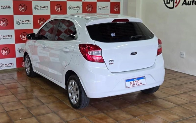 imagem-https://www.socarrao.com.br/sc-vehicle-images-prod/4116399/1790338693074-8512063_4_B_a202444b14.jpeg