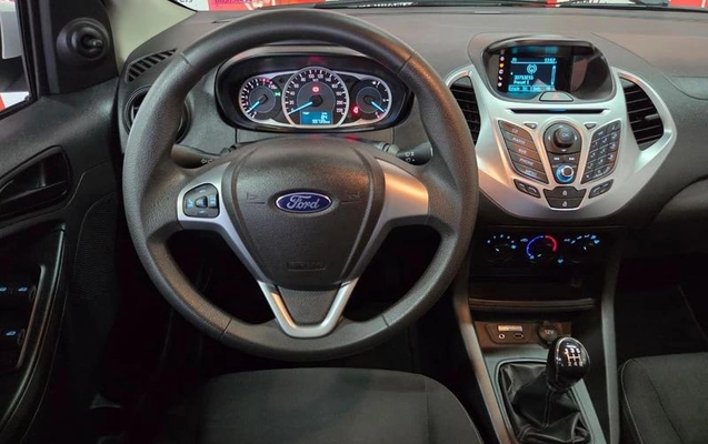 imagem-https://www.socarrao.com.br/sc-vehicle-images-prod/4116399/1790338693078-8512063_7_B_aa6ca667a3.jpeg